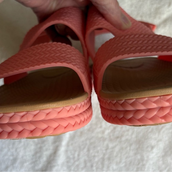 Reef Women's Sz 8 Water Vista slingback strap sandals PVC Free Sunset Coral NWOT - Picture 3 of 9